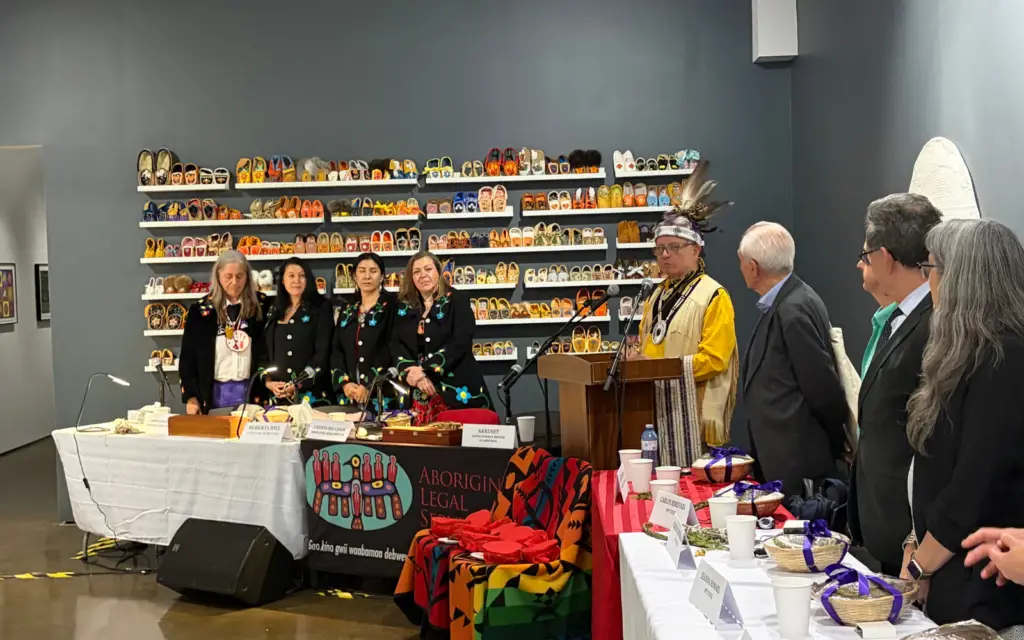 Judges of the 57th Session of the Permanent Peoples’ Tribunal with Mohawk Elder Kevin Deer, Survivors’ Secretariat Lead Laura Arndt, Nak’uset of the Native Women’s Shelter of Montreal, and prosecutors Christa Big Canoe and Sarah Glickman of Aboriginal Legal Services.
